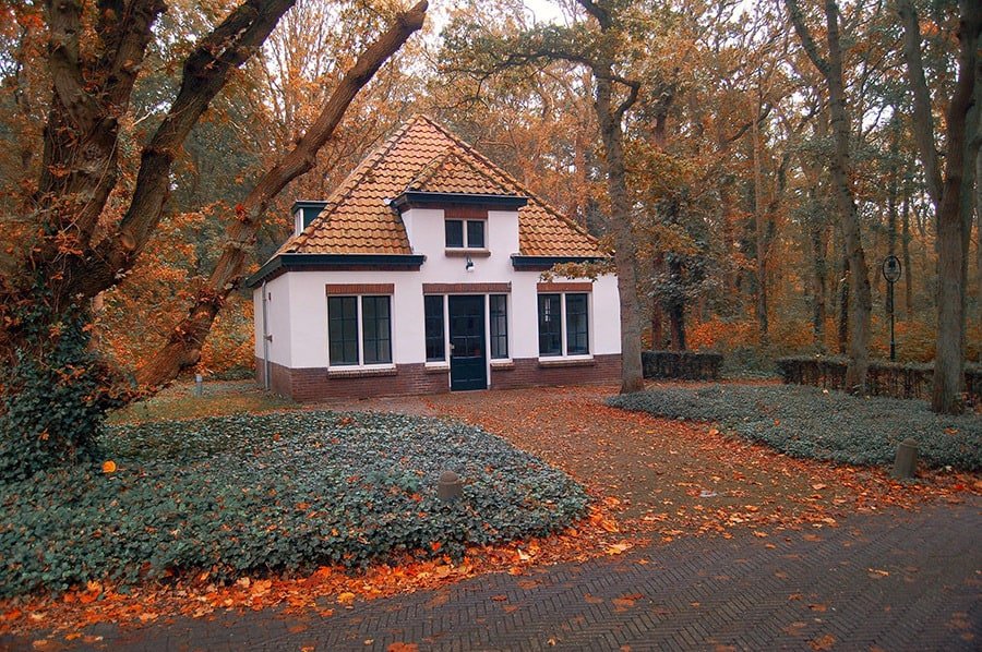 Blog 7 Simple House Maintenance Tips for the Fall Season